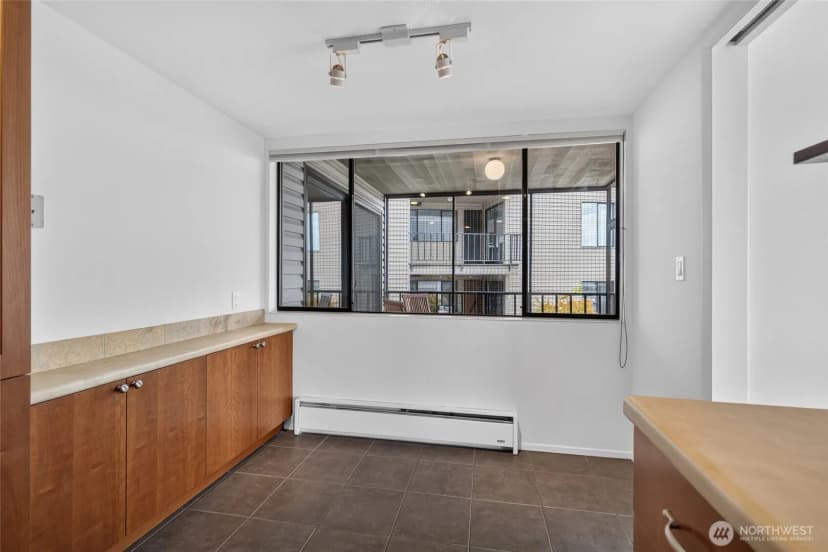 Property photo for 3608 26th Place W #301, Seattle photo 21