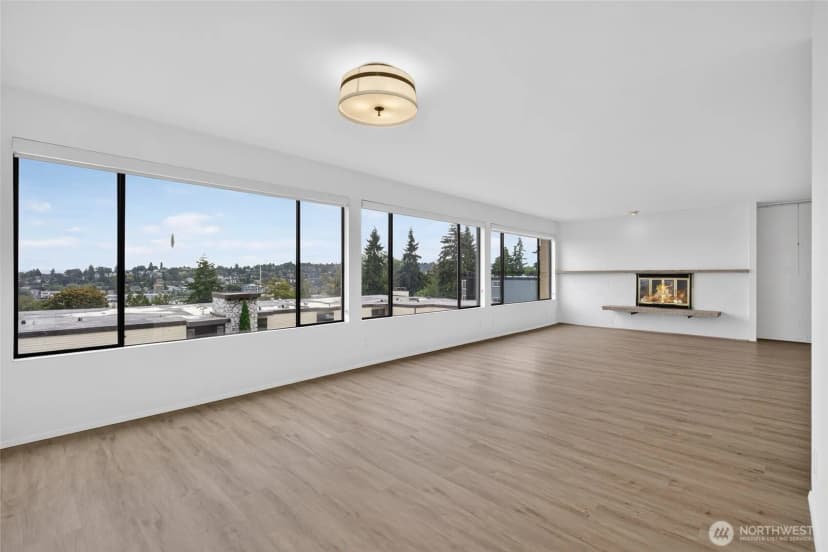 Property photo for 3608 26th Place W #301, Seattle photo 10