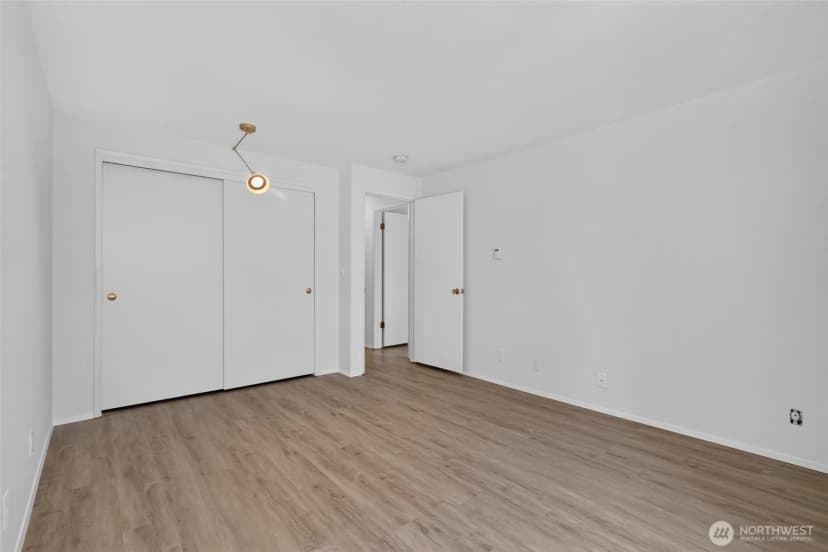 Property photo for 3608 26th Place W #301, Seattle photo 32