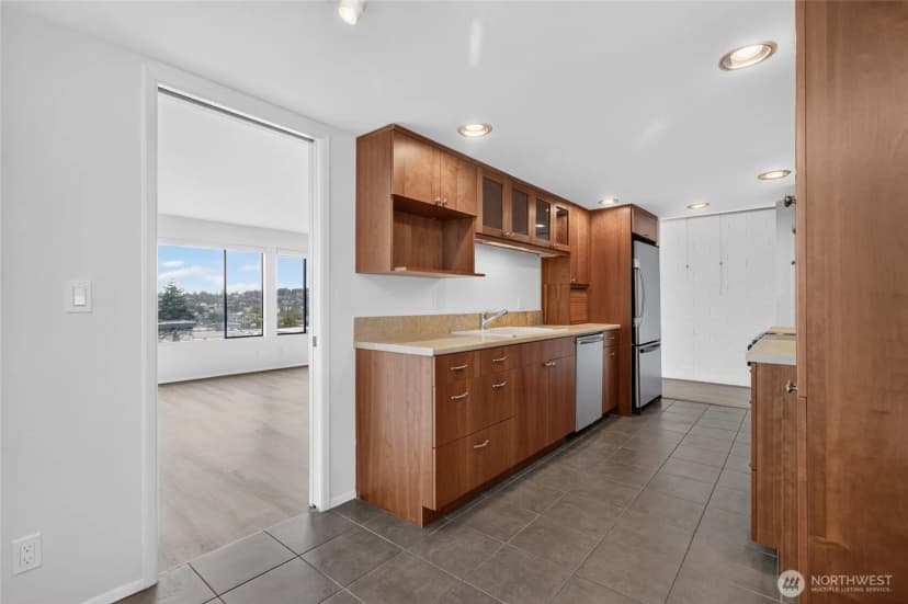 Property photo for 3608 26th Place W #301, Seattle photo 22