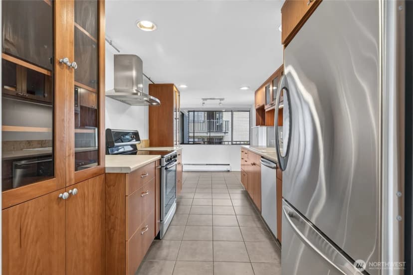 Property photo for 3608 26th Place W #301, Seattle photo 14