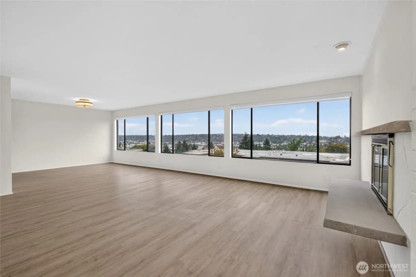 Property photo for 3608 26th Place W #301, Seattle photo 6