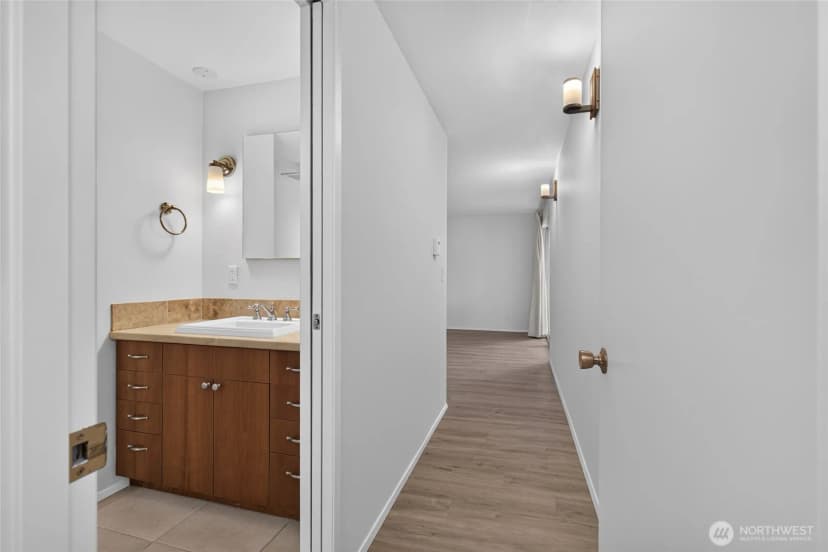 Property photo for 3608 26th Place W #301, Seattle photo 23