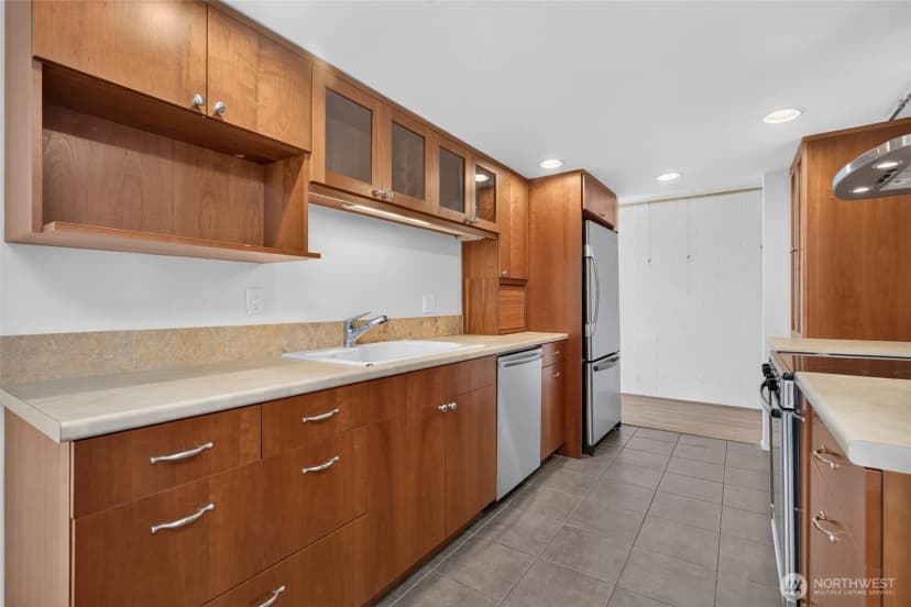 Property photo for 3608 26th Place W #301, Seattle photo 20