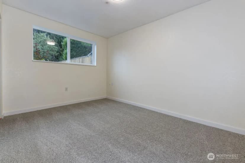 Property photo for 10004 180th Street Se, Snohomish photo 31