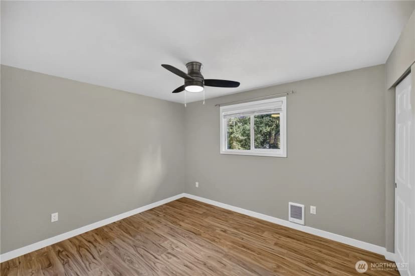 Property photo for 2742 Umatilla Drive, Oak Harbor photo 14