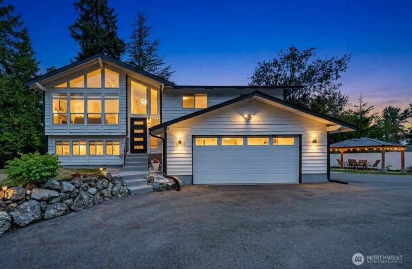 Property photo for 19643 Talbot Road S, Renton photo 36