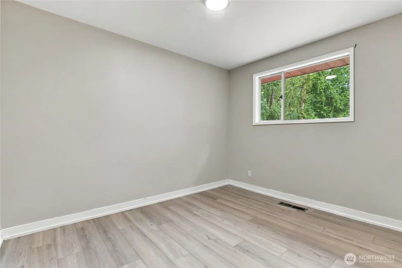 Property photo for 7815 227th Place Sw, Edmonds photo 21