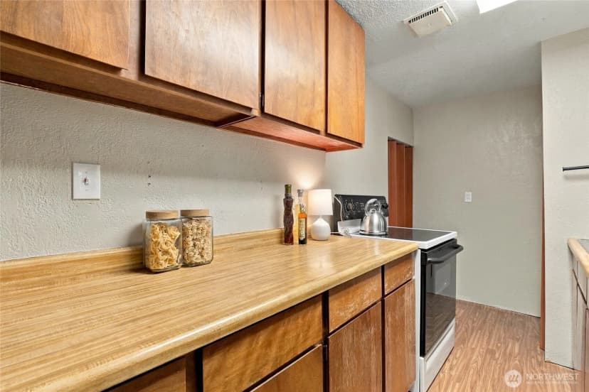 Property photo for 7815 227th Place Sw, Edmonds photo 27