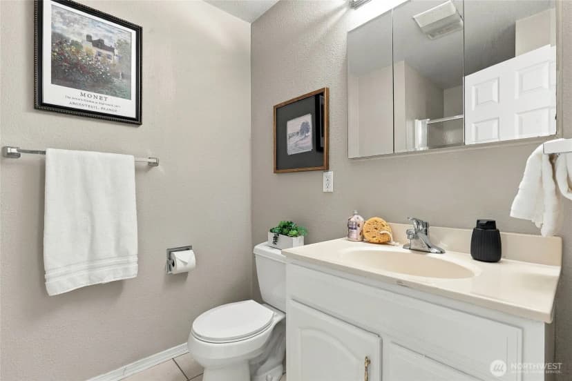 Property photo for 7815 227th Place Sw, Edmonds photo 17