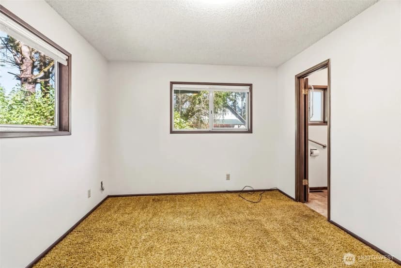 Property photo for 302 Cowlitz Drive, Kelso photo 13