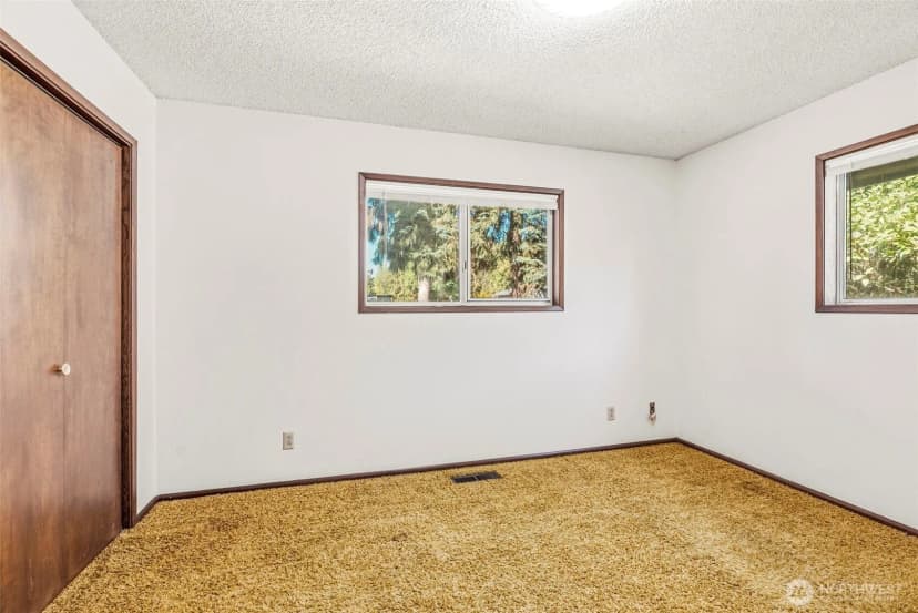 Property photo for 302 Cowlitz Drive, Kelso photo 14