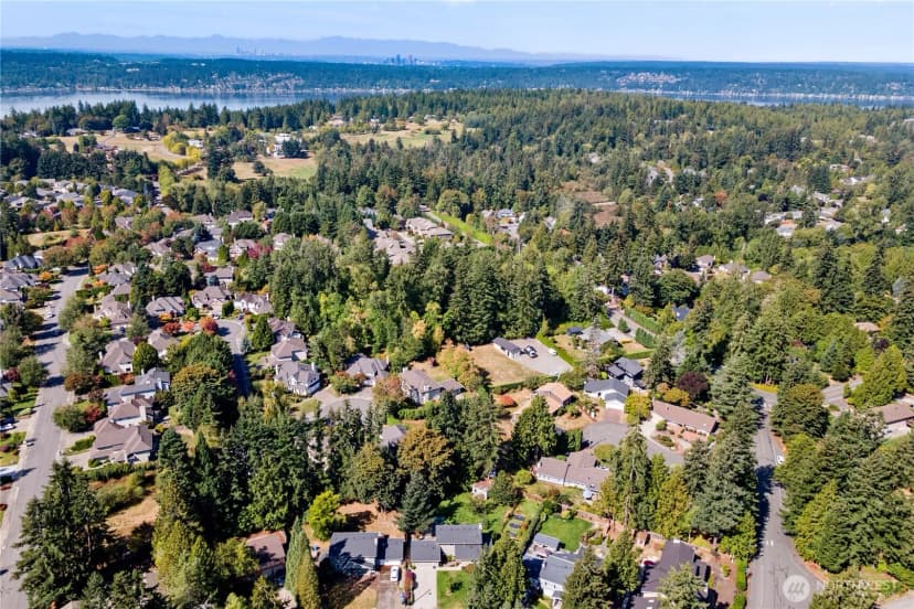 Property photo for 3317 216th Place Se, Sammamish photo 37