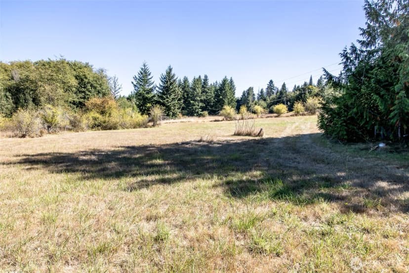 Property photo for 243043 Highway 101, Port Angeles photo 7