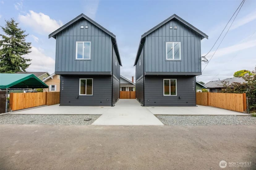 Property photo for 2018 Oakes Avenue #c, Everett photo 21