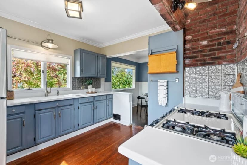 Property photo for 5818 S Sheridan Avenue, Tacoma photo 9