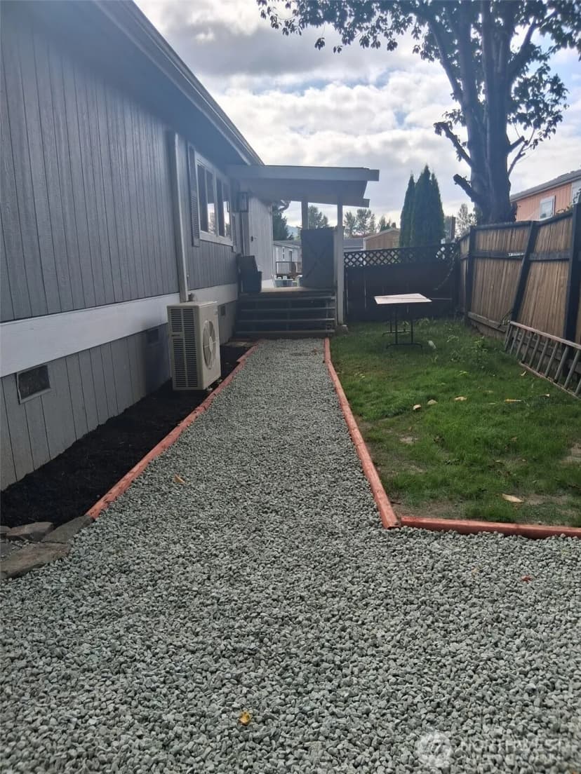 Property photo for 700 N Reed Street #6, Sedro Woolley photo 23