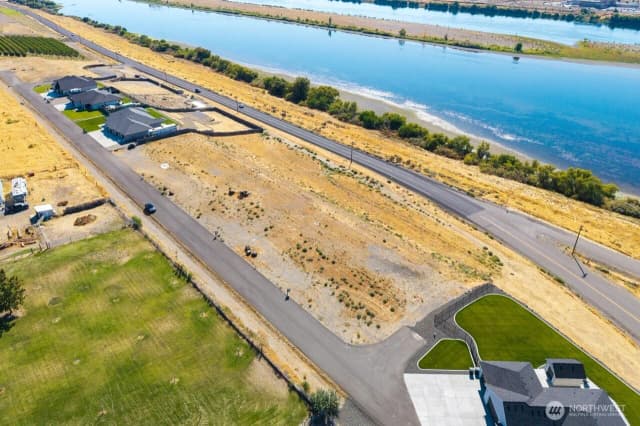 Property photo for 197 Columbia Bluff Lane #lot 2, Pasco