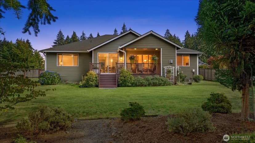 Property photo for 4704 Plover Street Ne, Lacey photo 2