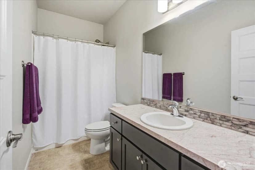 Property photo for 4704 Plover Street Ne, Lacey photo 19