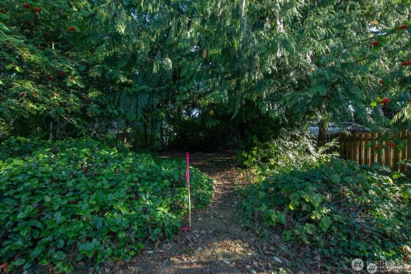 Property photo for 1111 1st Avenue Ne, Seattle photo 7