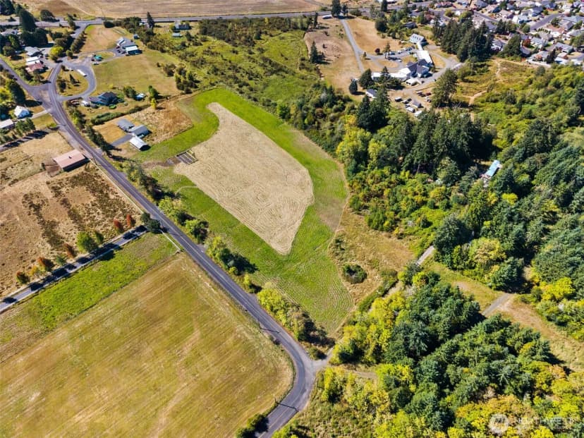 Property photo for 165 Taylor Road, Chehalis photo 2