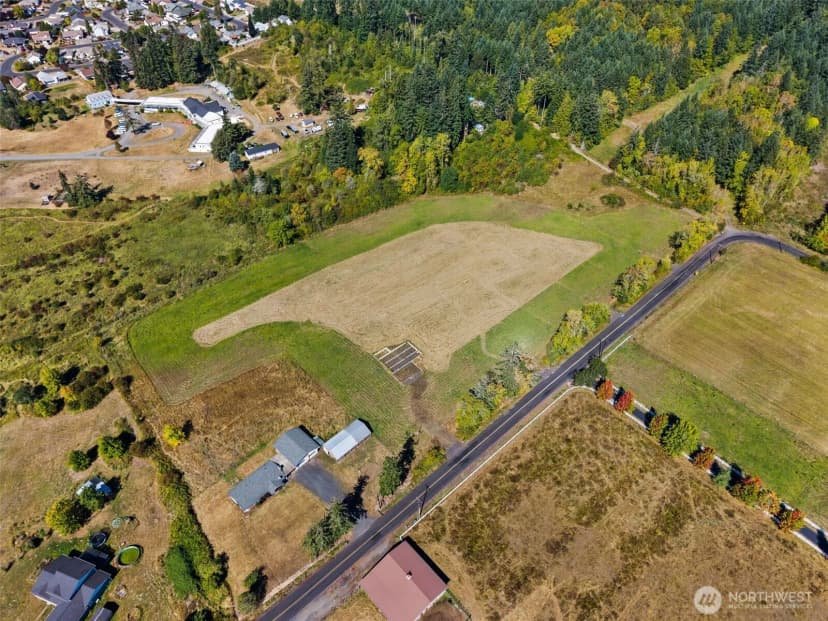 Property photo for 165 Taylor Road, Chehalis photo 6