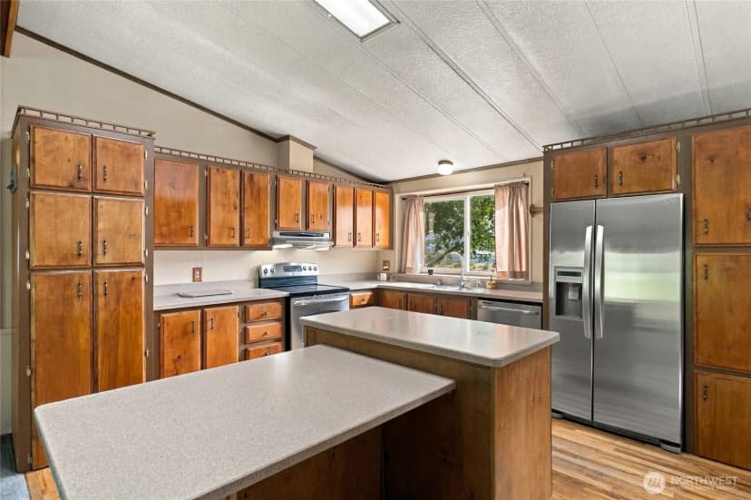 Property photo for 384 Sr 173, Brewster photo 11