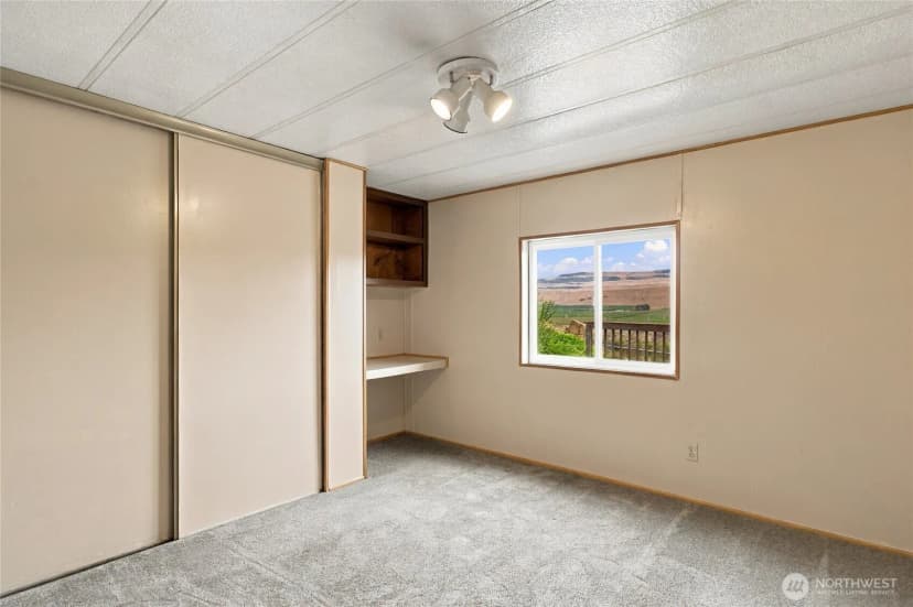 Property photo for 384 Sr 173, Brewster photo 27