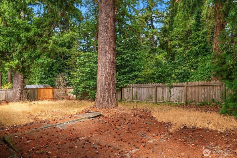 Property photo for 14238 Se 22nd Street, Bellevue photo 3