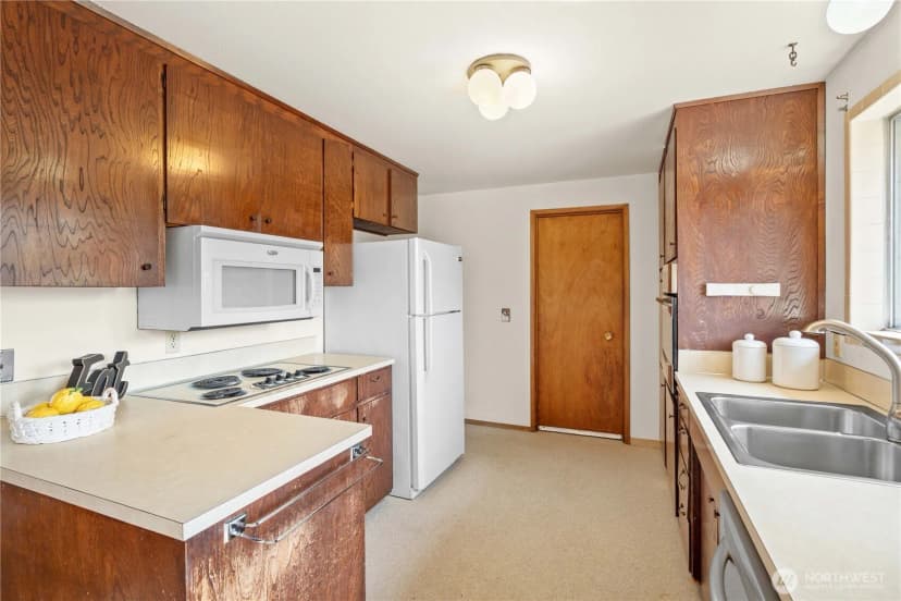 Property photo for 1702 4th Street Ne, Auburn photo 11