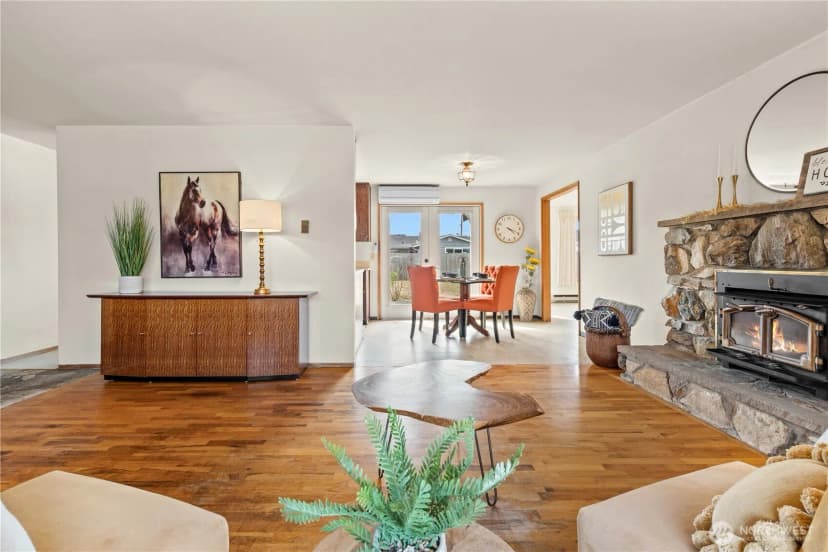 Property photo for 1702 4th Street Ne, Auburn photo 5