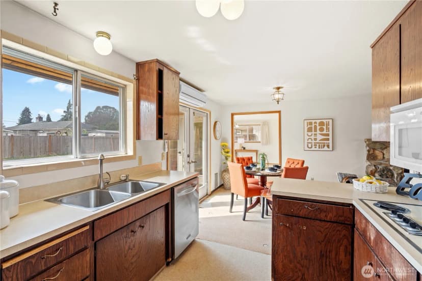 Property photo for 1702 4th Street Ne, Auburn photo 10