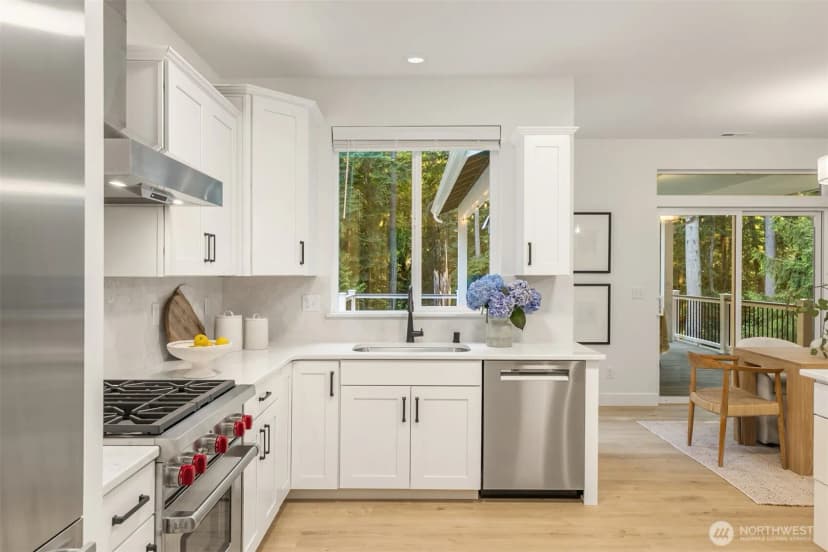 Property photo for 16761 Ne Sanwick Place, Bainbridge Island photo 12