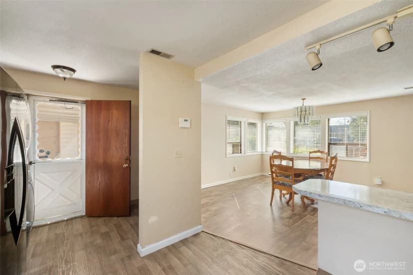 Property photo for 1819 S 17th St, Tacoma photo 9