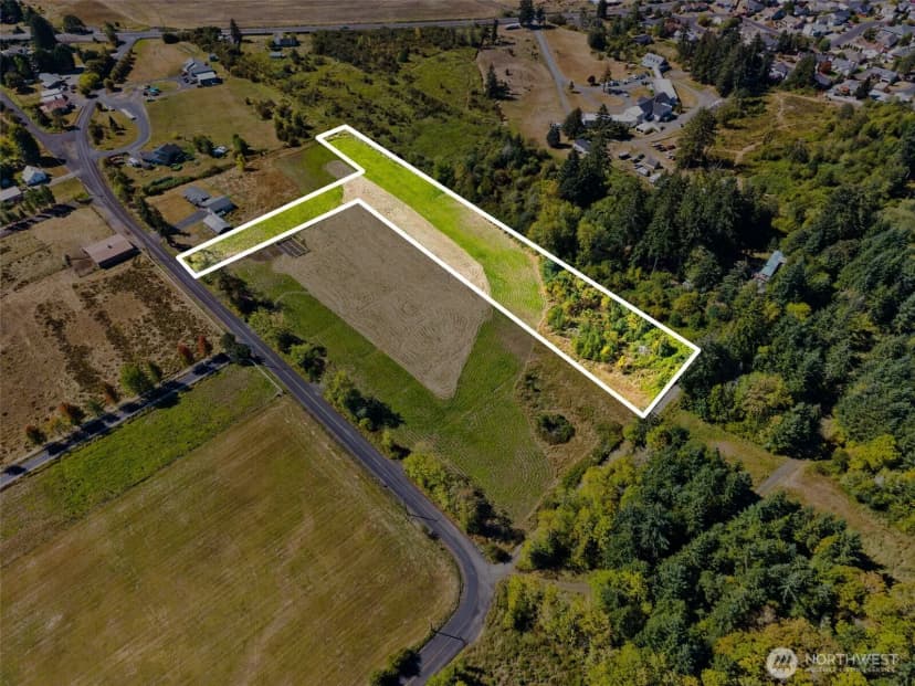 Property photo for 137 Taylor Road, Chehalis
