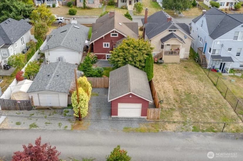 Property photo for 2020 Lombard Avenue, Everett photo 24