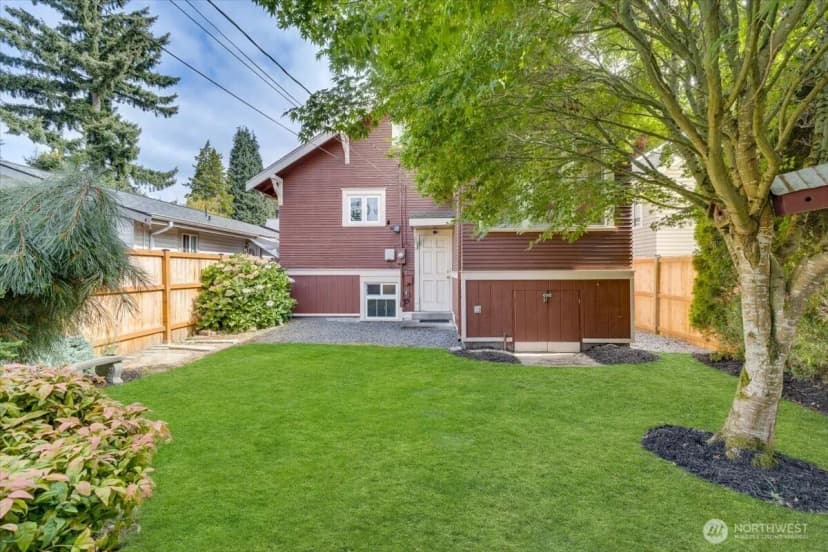 Property photo for 2020 Lombard Avenue, Everett photo 14