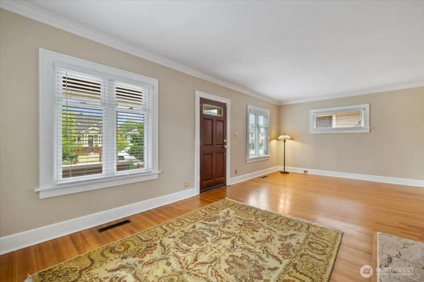 Property photo for 2020 Lombard Avenue, Everett photo 6
