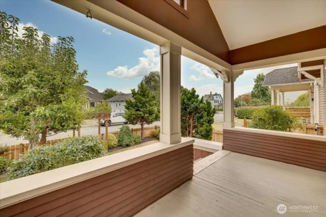 Property photo for 2020 Lombard Avenue, Everett photo 3