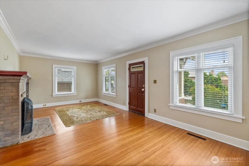 Property photo for 2020 Lombard Avenue, Everett photo 4