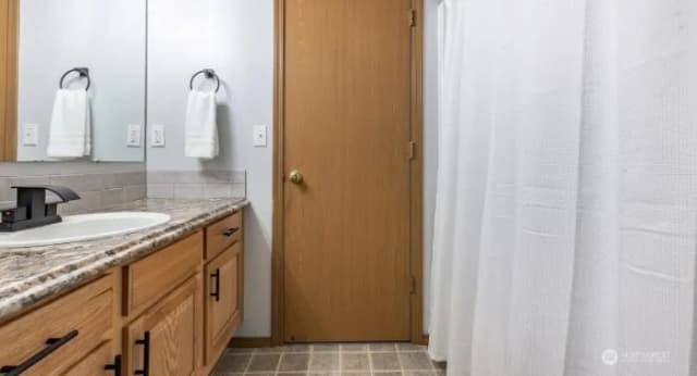 Property photo for 2425 177th Street Ct E, Tacoma photo 5