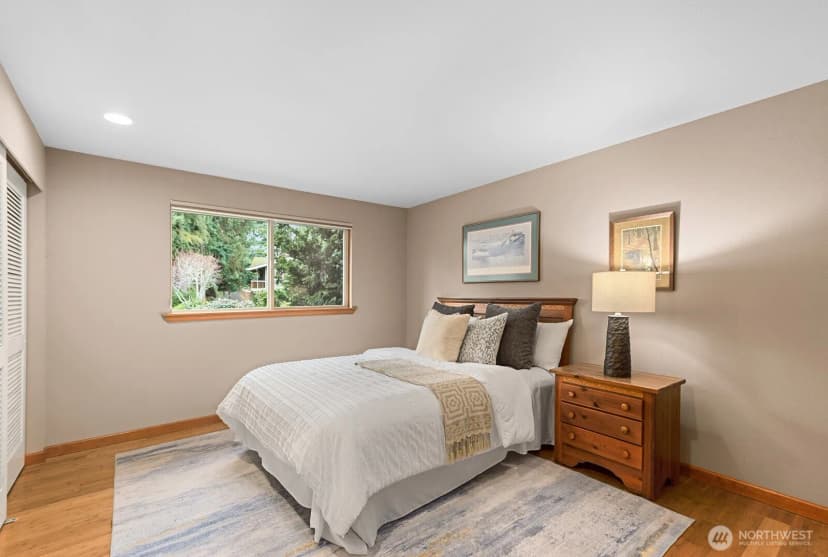 Property photo for 16 Cascade Key, Bellevue photo 22