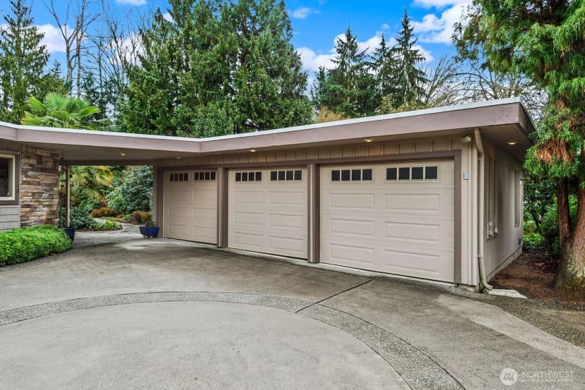 Property photo for 16 Cascade Key, Bellevue photo 27