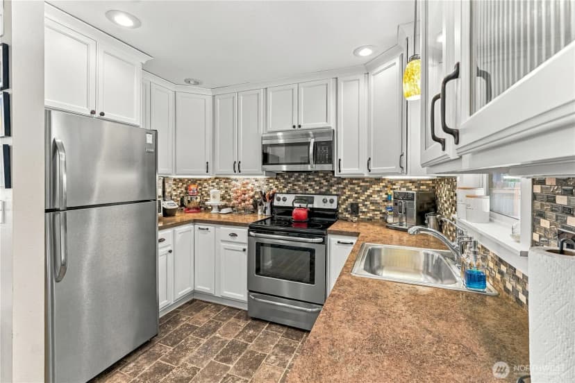 Property photo for 1235 Columbine Street, Wenatchee photo 15