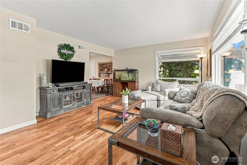 Property photo for 1235 Columbine Street, Wenatchee photo 6
