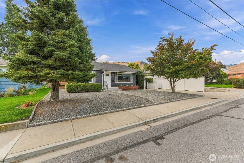 Property photo for 1235 Columbine Street, Wenatchee photo 37
