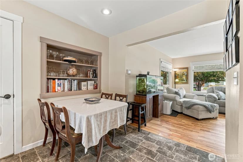 Property photo for 1235 Columbine Street, Wenatchee photo 12