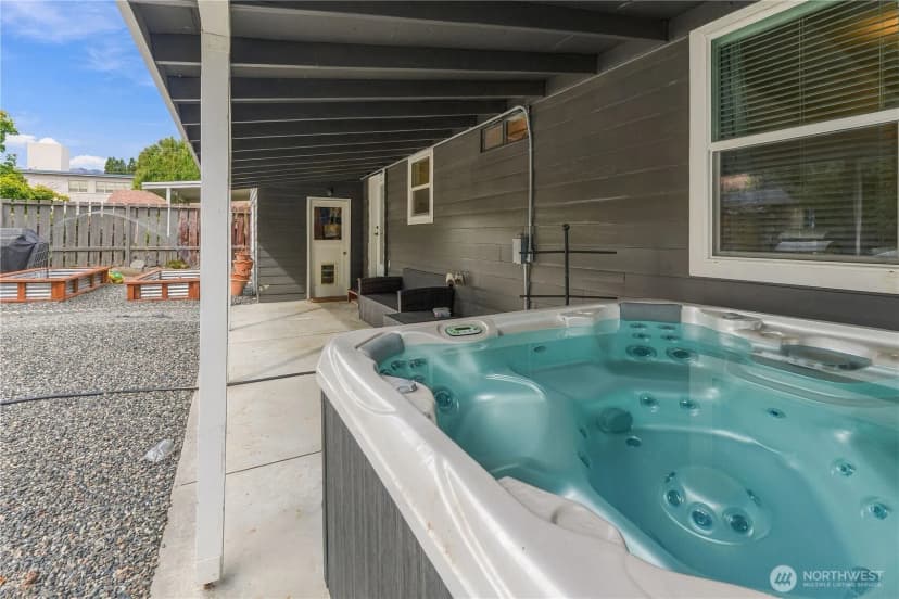 Property photo for 1235 Columbine Street, Wenatchee photo 27