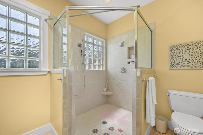 Property photo for 1603 Kelly Road, Bellingham photo 26